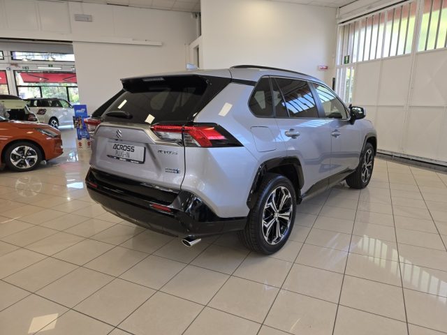 SUZUKI Across usata, con Autoradio