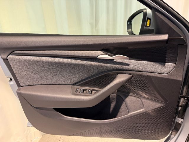 SKODA Superb usata, con Sedili riscaldati