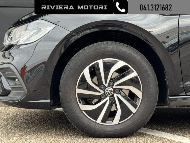 VOLKSWAGEN Polo usata, con USB