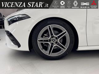 MERCEDES-BENZ A 180 usata, con Autoradio