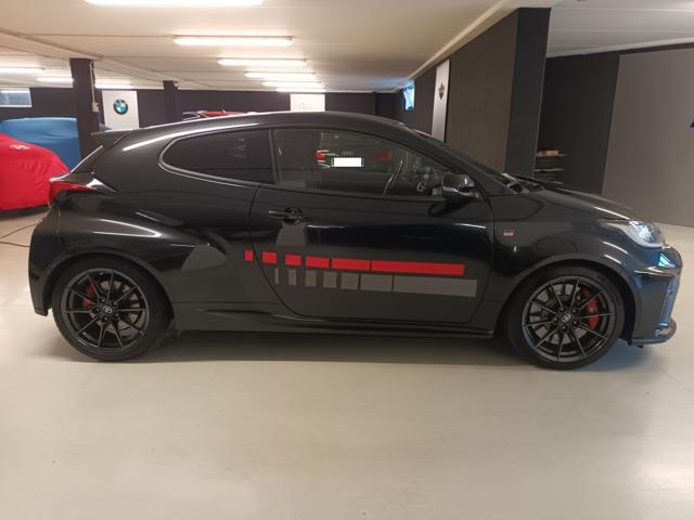 TOYOTA Yaris usata, con Cerchi in lega