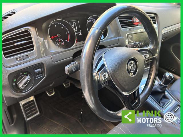 VOLKSWAGEN Golf Variant usata 23