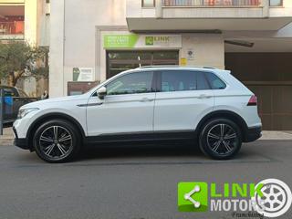 VOLKSWAGEN Tiguan usata, con Controllo vocale