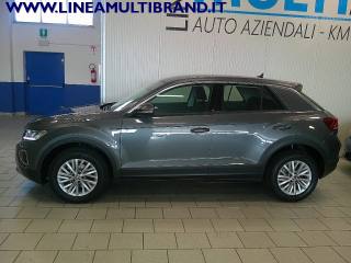 VOLKSWAGEN T-Roc usata, con USB