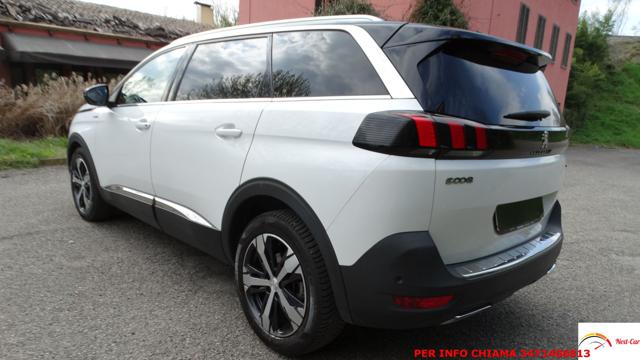 PEUGEOT 5008 usata, con Boardcomputer