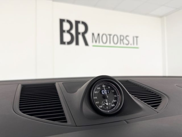 PORSCHE Macan usata, con Fendinebbia