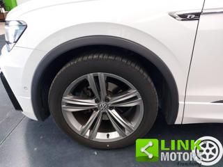 VOLKSWAGEN Tiguan usata, con Park Distance Control