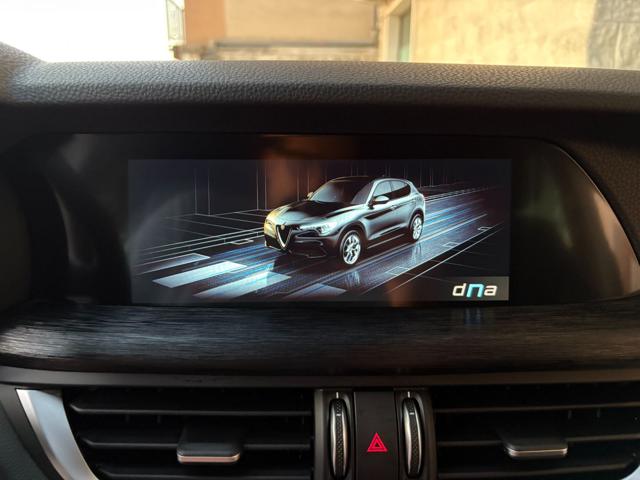 ALFA ROMEO Stelvio usata, con Luci diurne LED