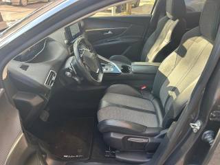 PEUGEOT 3008 usata, con Boardcomputer