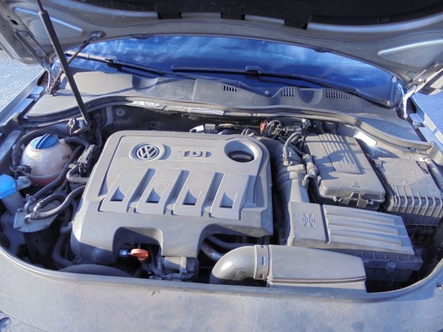 VOLKSWAGEN Passat usata 27