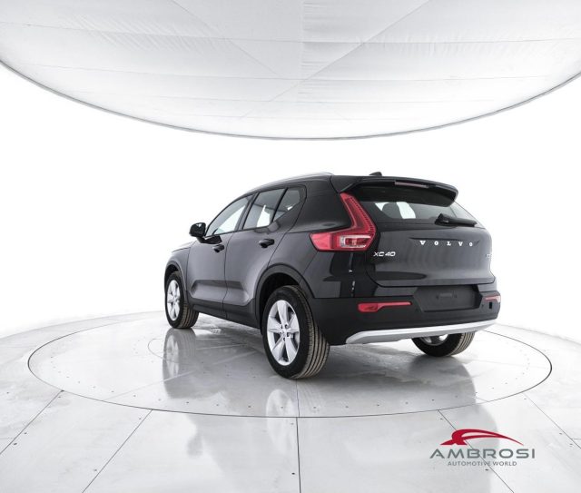 VOLVO XC40 usata 3