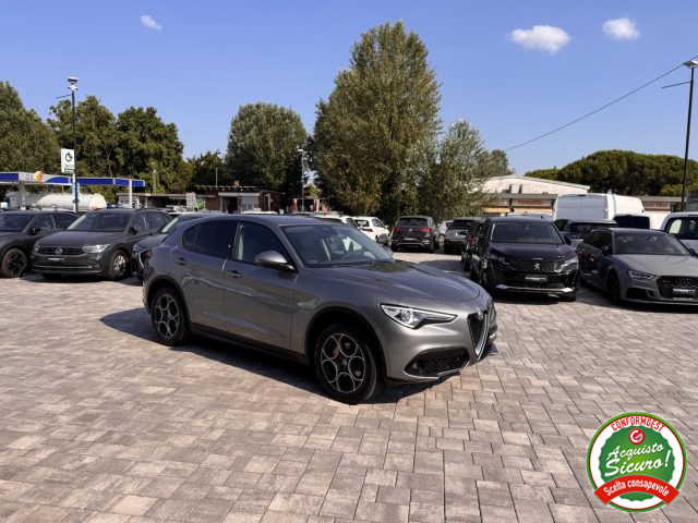 ALFA ROMEO Stelvio usata, con Alzacristalli elettrici