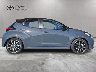 TOYOTA Yaris usata, con Autoradio