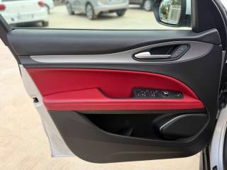 ALFA ROMEO Stelvio usata, con Controllo elettronico della corsia