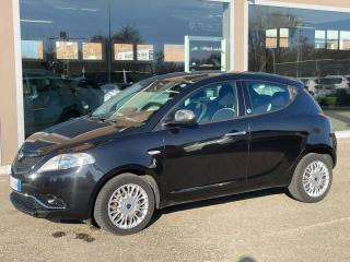 LANCIA Ypsilon usata, con Airbag