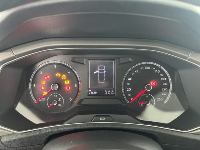 VOLKSWAGEN T-Roc usata 13