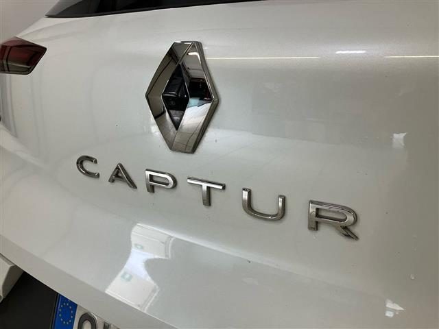 RENAULT Captur usata 24