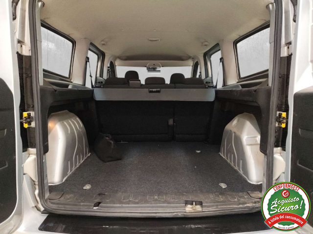FIAT Doblo usata 16