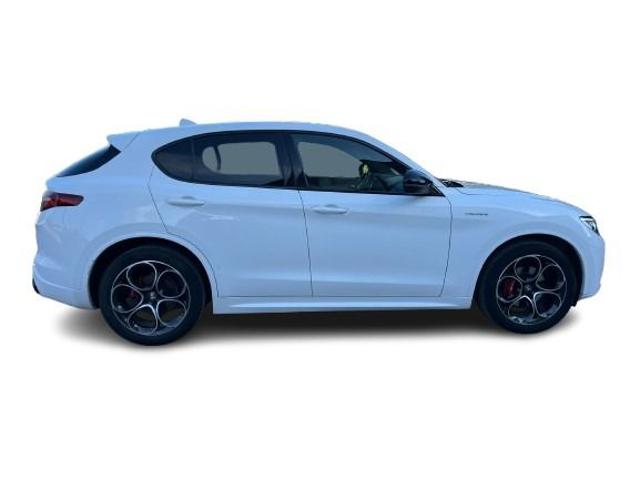 ALFA ROMEO Stelvio usata, con Autoradio