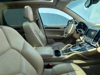 PORSCHE Cayenne usata, con Interni in pelle