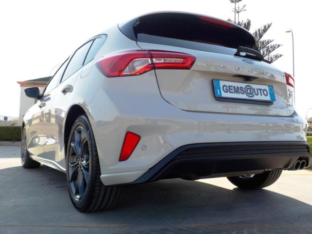 FORD Focus usata, con Boardcomputer