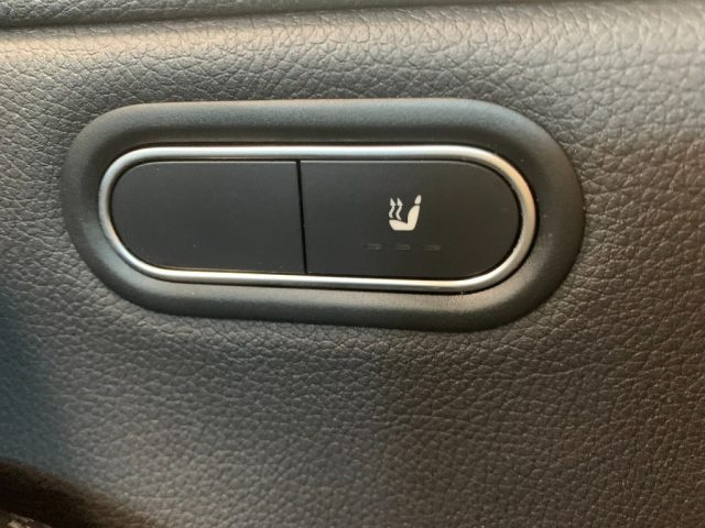 MERCEDES-BENZ A 180 usata, con Fendinebbia