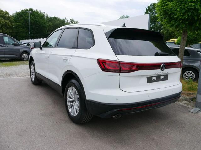 VOLKSWAGEN Touareg usata, con Boardcomputer
