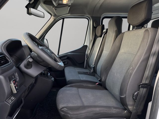 RENAULT Master usata, con Sensore di luce