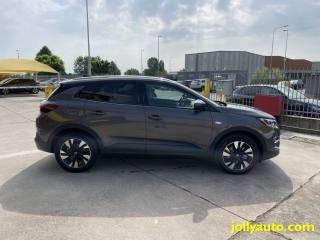 OPEL Grandland X usata, con Autoradio