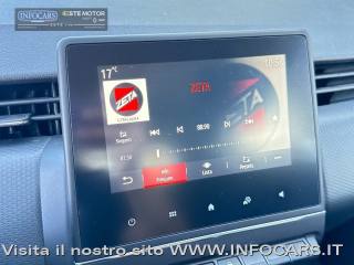 RENAULT Clio usata, con Park Distance Control