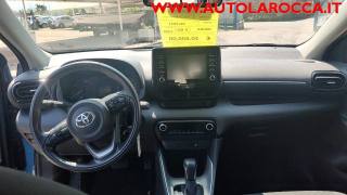 TOYOTA Yaris usata, con Specchietti laterali elettrici