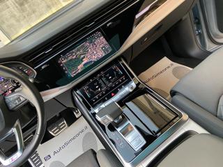 AUDI Q8 usata, con Sistema di avviso di distanza