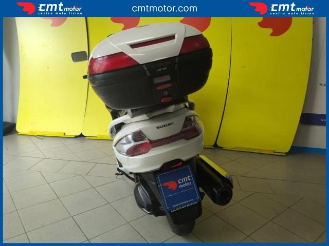 SUZUKI Burgman AN 400 usata 3