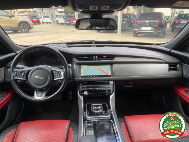 JAGUAR XF usata, con Climatizzatore