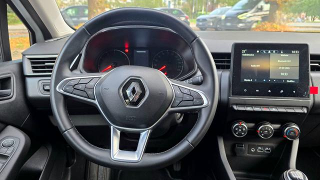 RENAULT Clio usata, con Sedile posteriore sdoppiato