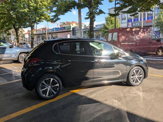 PEUGEOT 208 usata, con Climatizzatore