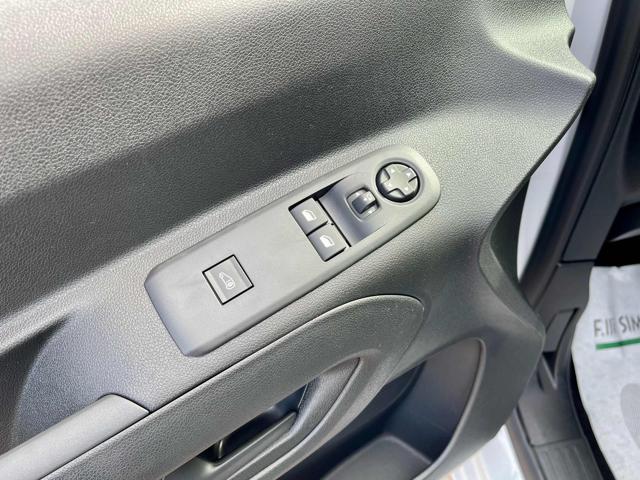 FIAT Doblo usata, con Bluetooth
