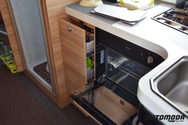 ADRIA usata 28