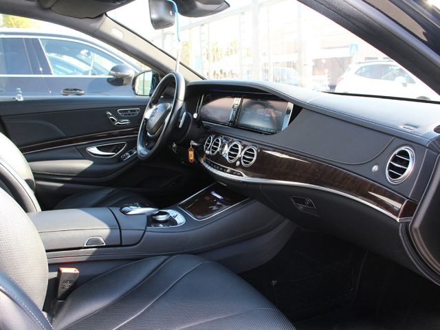 MERCEDES-BENZ S 500 usata, con Cruise Control