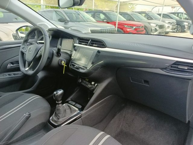 OPEL Corsa usata, con USB