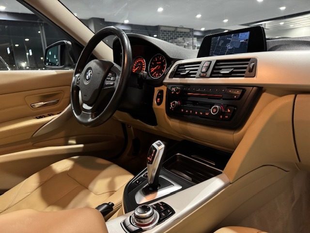 BMW 320 usata 8