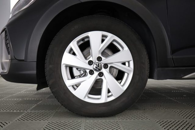 VOLKSWAGEN Taigo usata 8