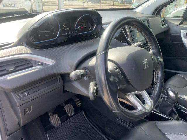 PEUGEOT 2008 usata, con Sistema di navigazione