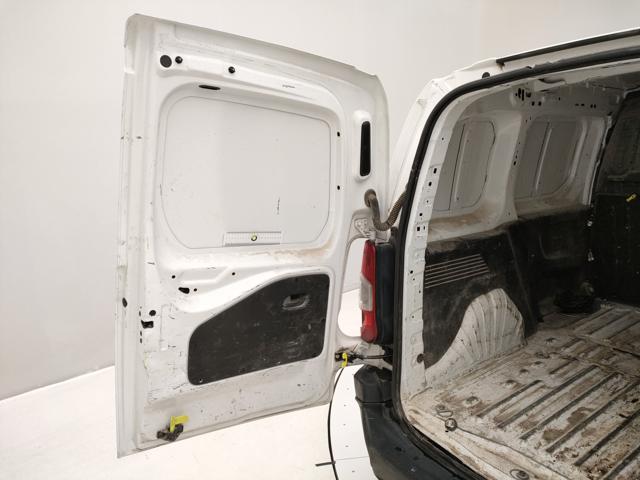 OPEL Combo usata 33