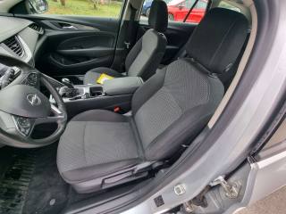 OPEL Insignia usata, con Fari LED