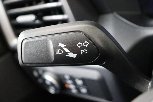 VOLKSWAGEN Amarok usata, con Gancio traino