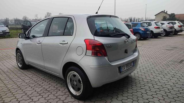 TOYOTA Yaris usata, con Airbag laterali