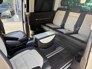 VOLKSWAGEN Multivan usata, con Controllo trazione