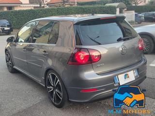 VOLKSWAGEN Golf usata, con Autoradio