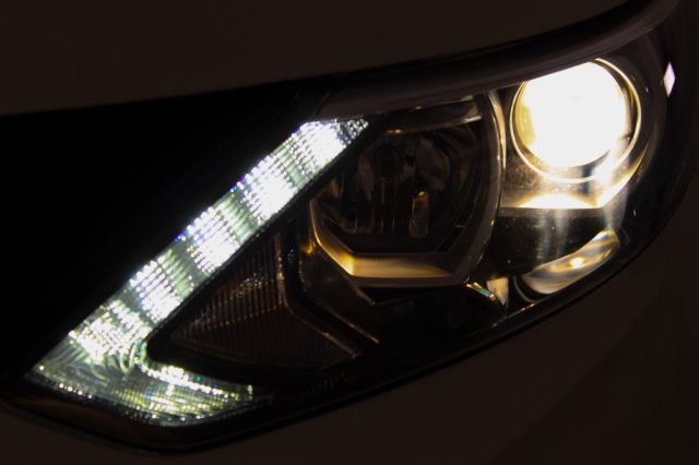 NISSAN Qashqai usata, con Specchietti laterali elettrici